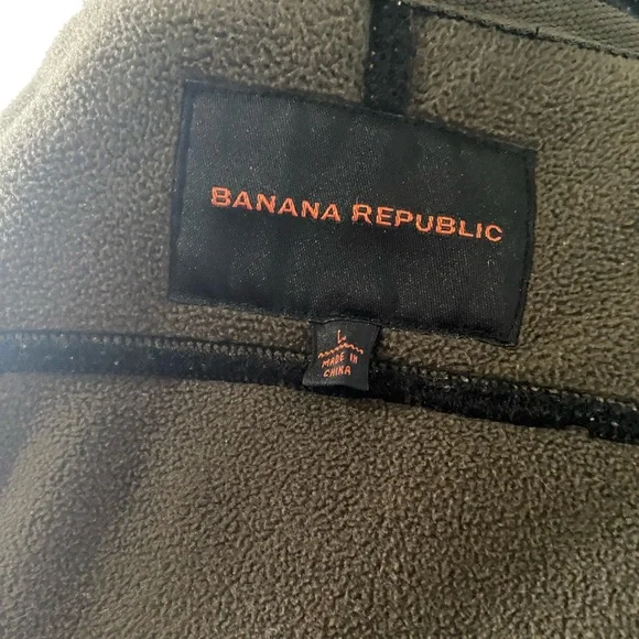 Women’s Banana Republic Black Fleece Jacket - Picture 4 of 4